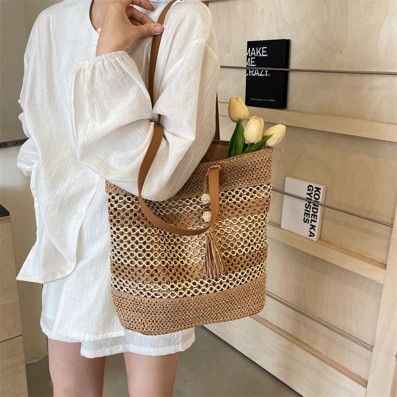 Summer Stripe Straw Shoulder Bag with Tassel