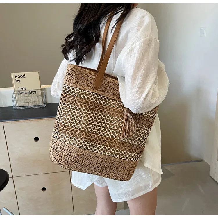Summer Stripe Straw Shoulder Bag with Tassel