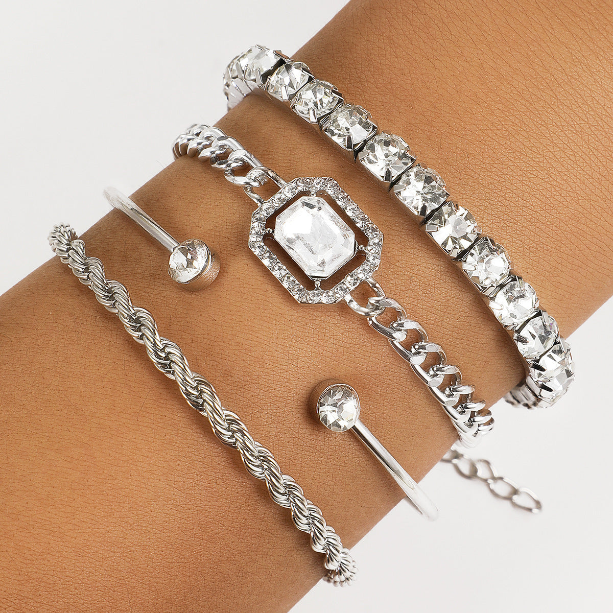 Fashion Jewellery 4 Pcs Crystal Bracelet Set For Women