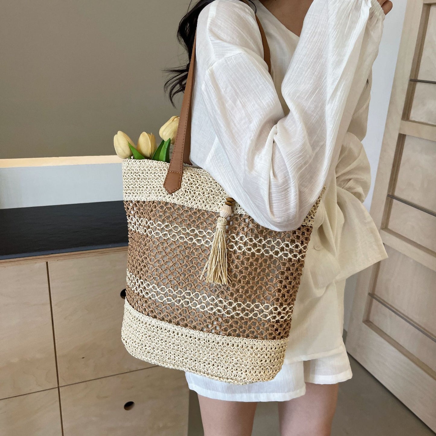 Summer Stripe Straw Shoulder Bag with Tassel