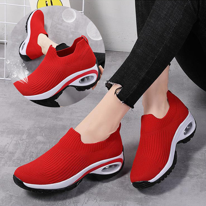 AIR CUSHION RUNNING SNEAKERS.